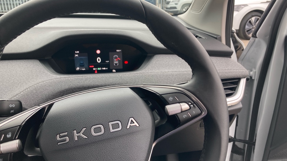Skoda Enyaq 210kW 85 Edition 82kWh 5dr Auto Electric - Image 18
