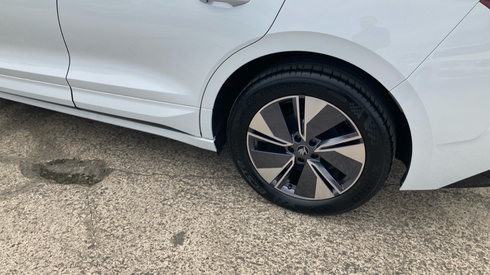 Skoda Enyaq 210kW 85 Edition 82kWh 5dr Auto Electric - Image 22