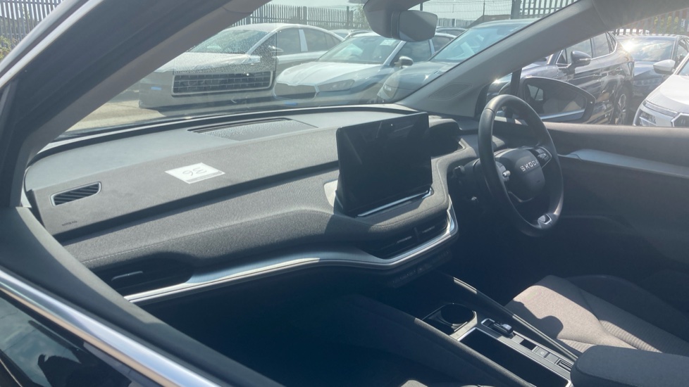Skoda Enyaq 210kW 85 Edition 82kWh 5dr Auto Electric - Image 2