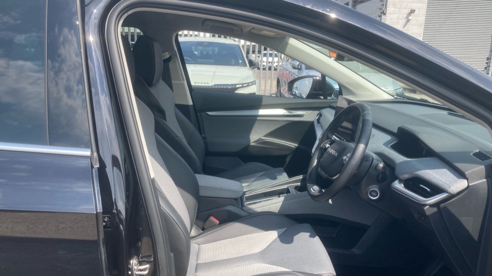 Skoda Enyaq 210kW 85 Edition 82kWh 5dr Auto Electric - Image 15