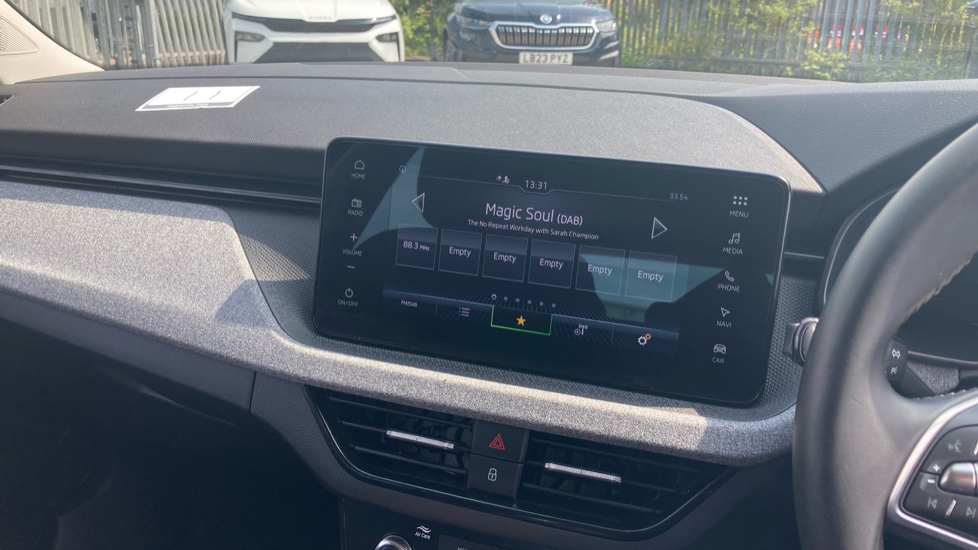 Skoda Kamiq 1.0 TSI 95 SE Edition 5dr Petrol Hatchback - Image 12