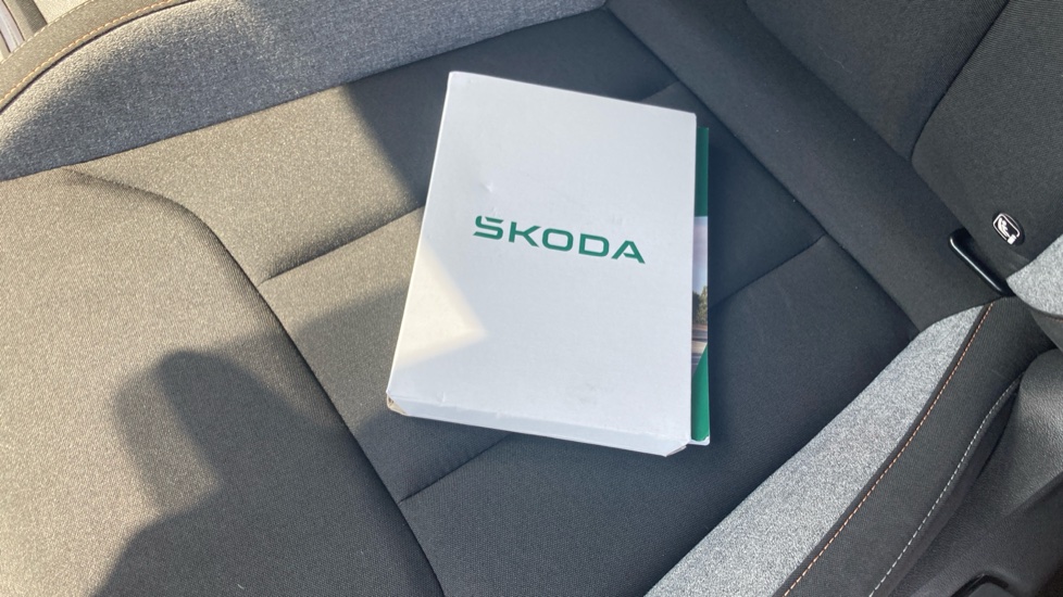 Skoda Kamiq 1.0 TSI 95 SE Edition 5dr Petrol Hatchback - Image 44