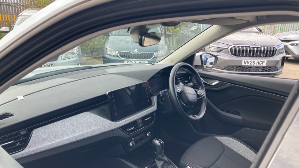 Skoda Kamiq 1.0 TSI SE Edition 5dr DSG Petrol Hatchback - Image 2