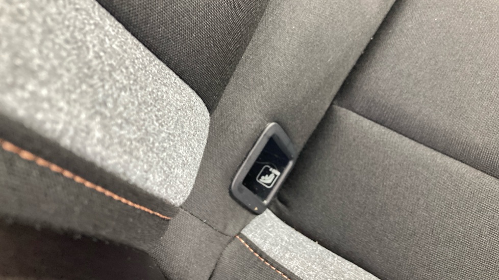 Skoda Kamiq 1.0 TSI SE Edition 5dr DSG Petrol Hatchback - Image 37