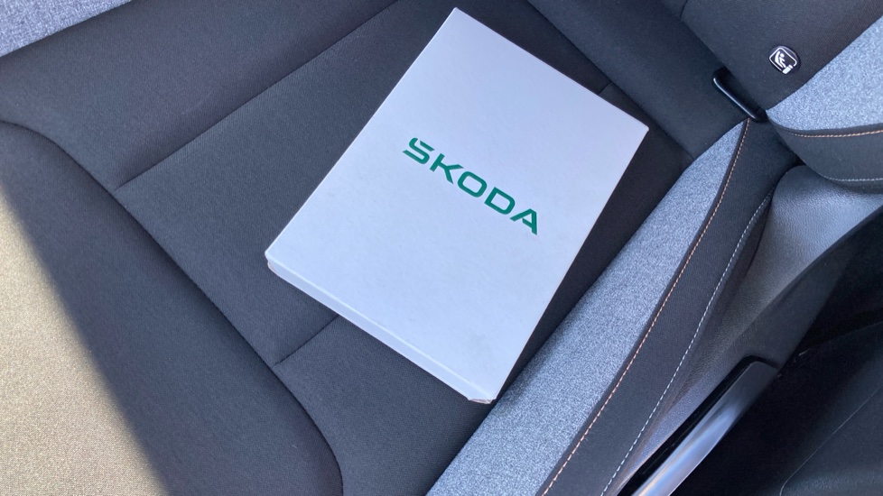 Skoda Kamiq 1.0 TSI SE Edition 5dr DSG Petrol Hatchback - Image 43