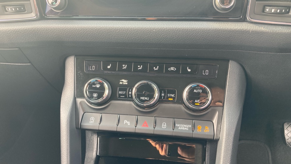 Skoda Kodiaq 1.5 TSI SE L Executive 5dr DSG [7 Seat] Petrol Estate - Image 13
