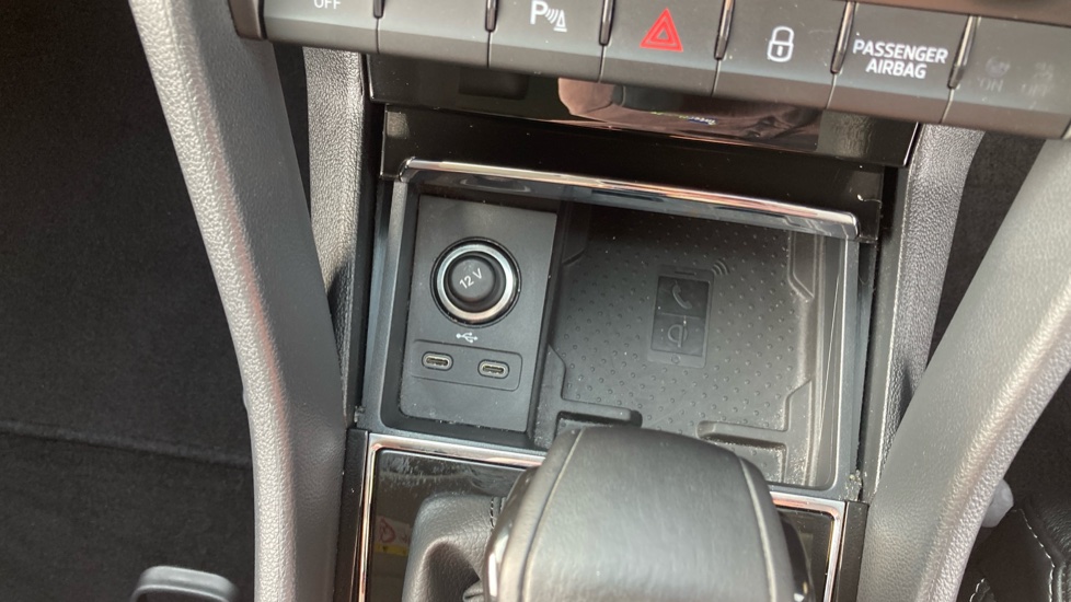 Skoda Kodiaq 1.5 TSI SE L Executive 5dr DSG [7 Seat] Petrol Estate - Image 31