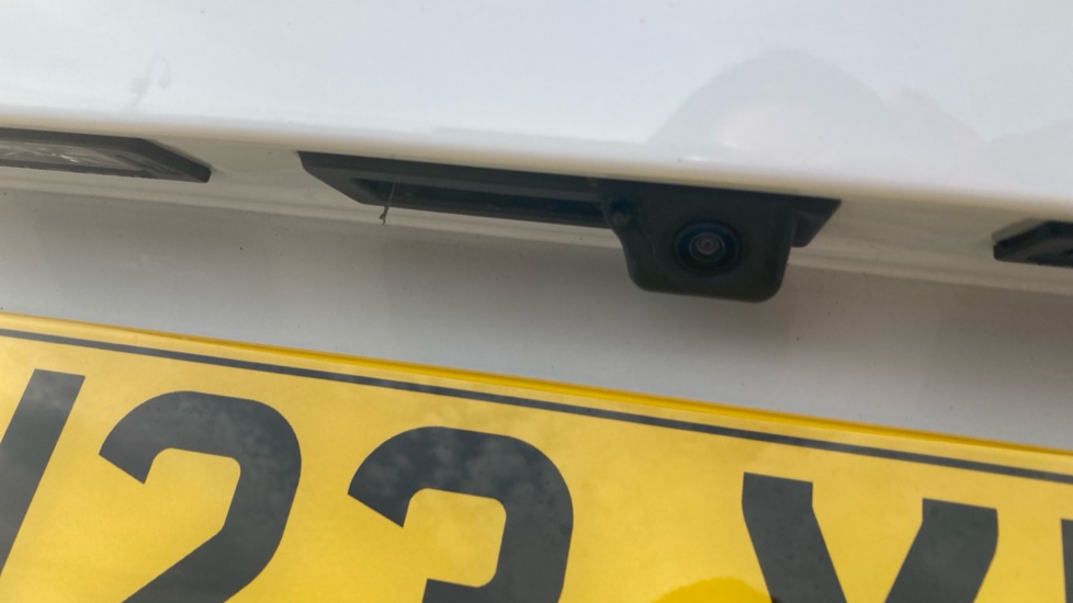 Skoda Kodiaq 1.5 TSI SE L Executive 5dr DSG [7 Seat] Petrol Estate - Image 42