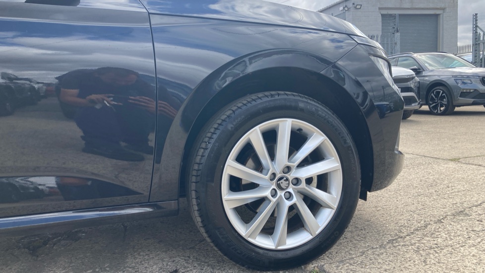 Skoda Kamiq 1.0 TSI SE Edition 5dr Petrol Hatchback - Image 5