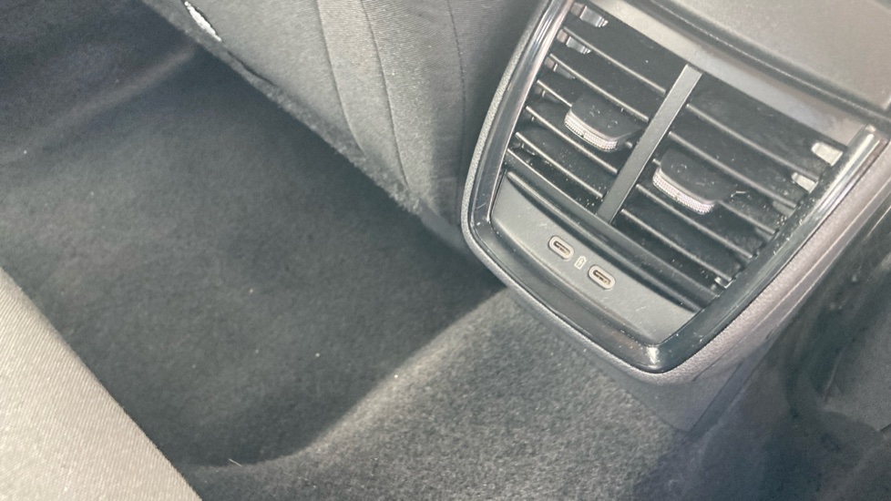 Skoda Kamiq 1.0 TSI SE Edition 5dr Petrol Hatchback - Image 36