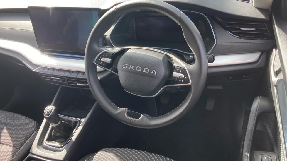Skoda Octavia 1.5 TSI SE Technology 5dr Petrol Estate - Image 10