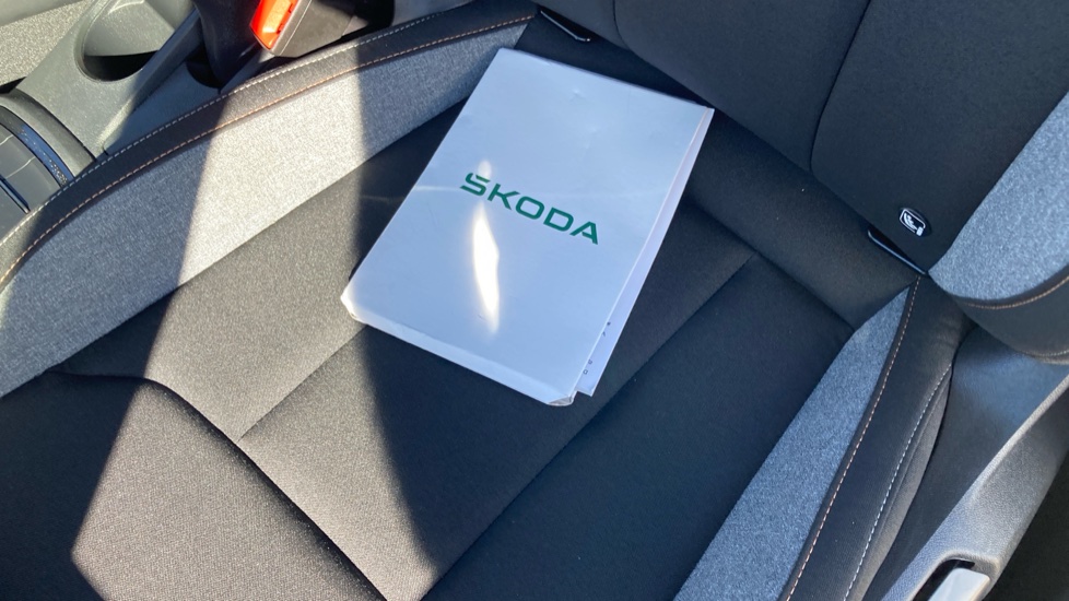 Skoda Kamiq 1.0 TSI 95 SE Edition 5dr Petrol Hatchback - Image 43