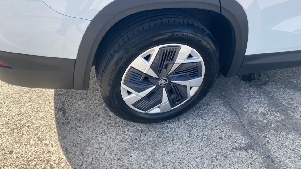Skoda Kodiaq 1.5 TSI e-TEC SE 5dr DSG [7 Seat] Petrol Estate - Image 21