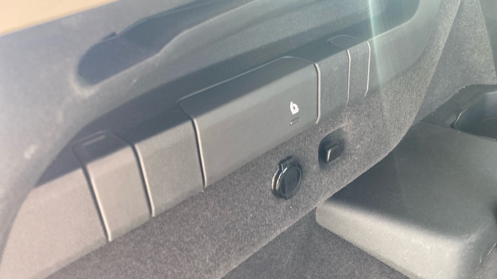 Skoda Kodiaq 1.5 TSI e-TEC SE 5dr DSG [7 Seat] Petrol Estate - Image 42
