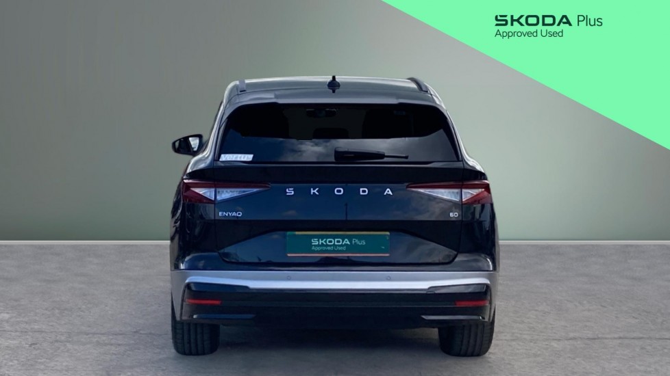 Skoda Enyaq 150kW 60 SE L 63kWh 5dr Auto Electric Estate - Image 8