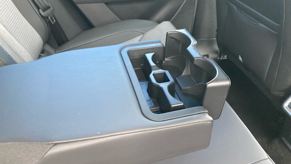 Skoda Enyaq 150kW 60 SE L 63kWh 5dr Auto Electric Estate - Image 43
