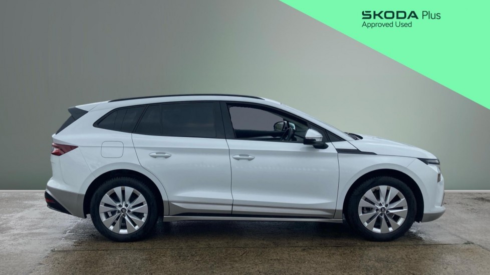 Skoda Enyaq 150kW 60 SE L 63kWh 5dr Auto Electric Estate - Image 4