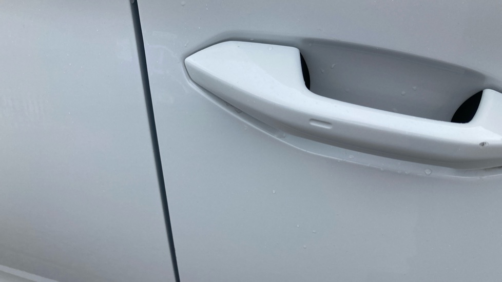 Skoda Enyaq 150kW 60 SE L 63kWh 5dr Auto Electric Estate - Image 26