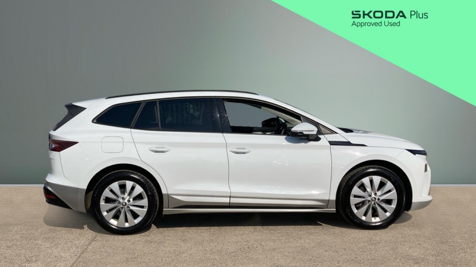 Skoda Enyaq 150kW 60 SE L 63kWh 5dr Auto Electric Estate - Image 4