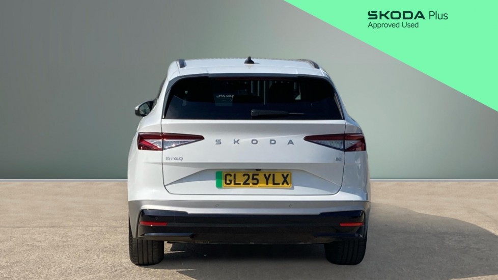 Skoda Enyaq 150kW 60 SE L 63kWh 5dr Auto Electric Estate - Image 8