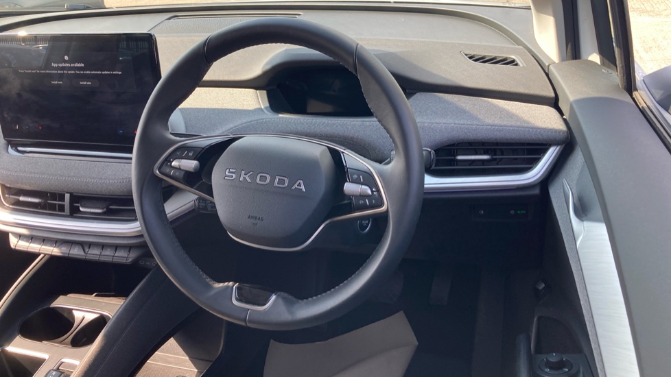 Skoda Enyaq 150kW 60 SE L 63kWh 5dr Auto Electric Estate - Image 10