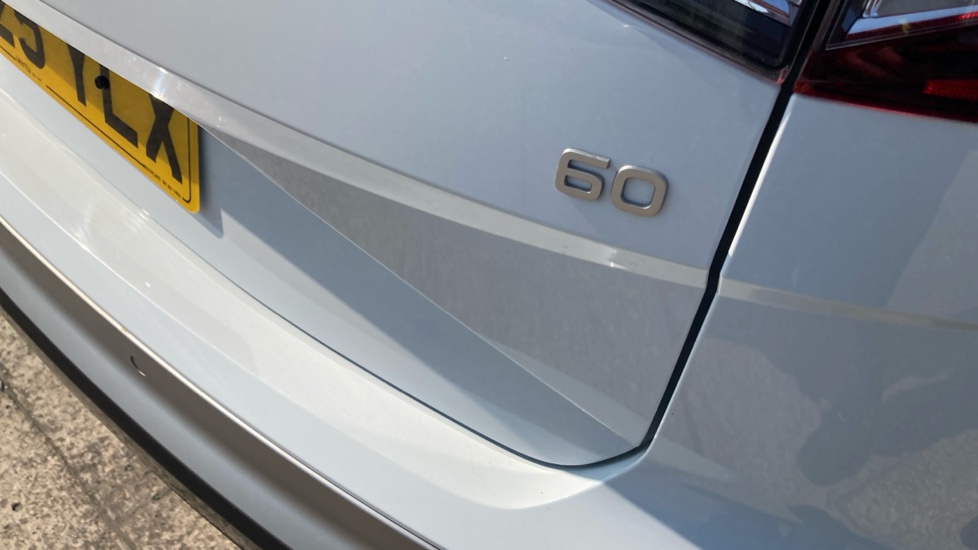 Skoda Enyaq 150kW 60 SE L 63kWh 5dr Auto Electric Estate - Image 40