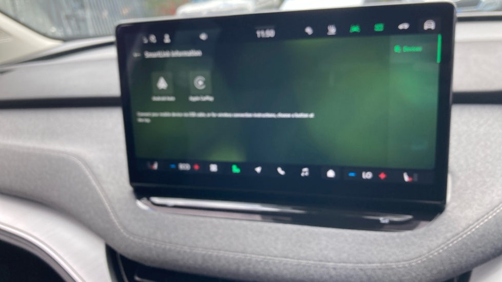 Skoda Enyaq 150kW 60 SE L 63kWh 5dr Auto Electric Estate - Image 35