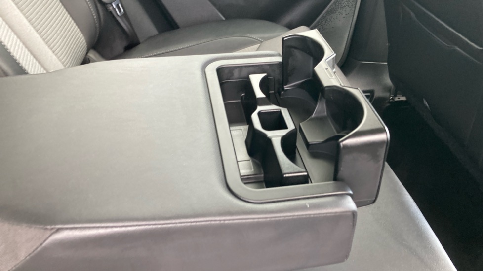 Skoda Enyaq 150kW 60 SE L 63kWh 5dr Auto Electric Estate - Image 39