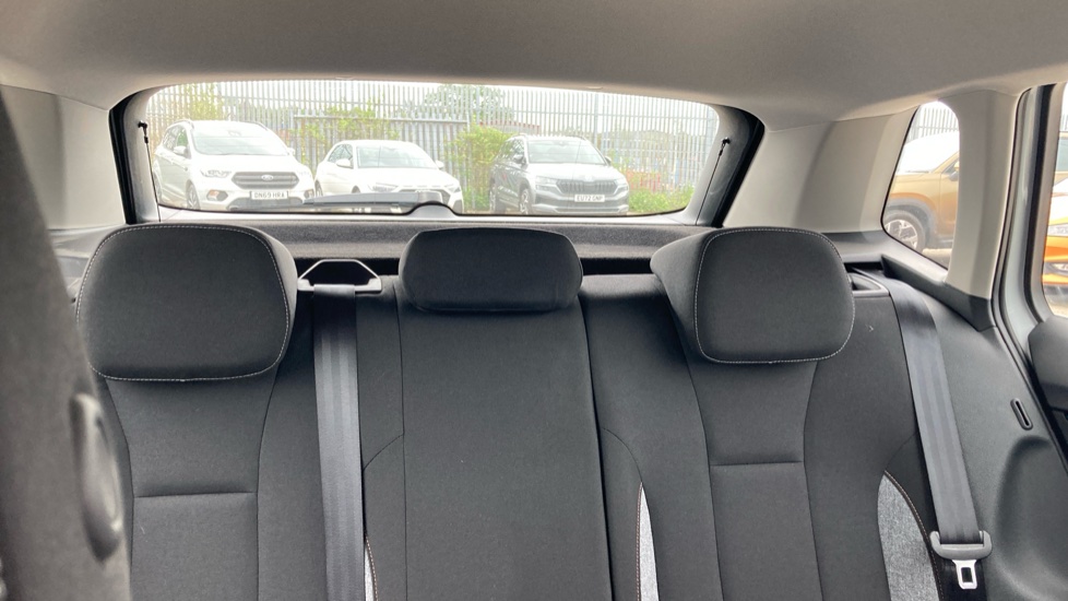 Skoda Kamiq 1.0 TSI 95 SE Edition 5dr Petrol Hatchback - Image 16