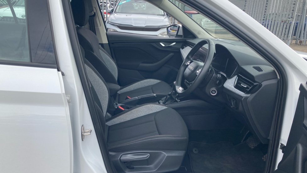 Skoda Kamiq 1.0 TSI SE Edition 5dr DSG Petrol Hatchback - Image 15