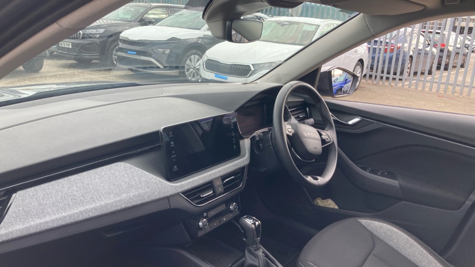 Skoda Kamiq 1.0 TSI SE Edition 5dr DSG Petrol Hatchback - Image 2