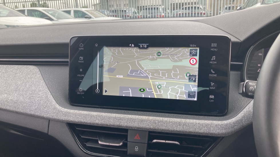 Skoda Kamiq 1.0 TSI SE Edition 5dr DSG Petrol Hatchback - Image 33