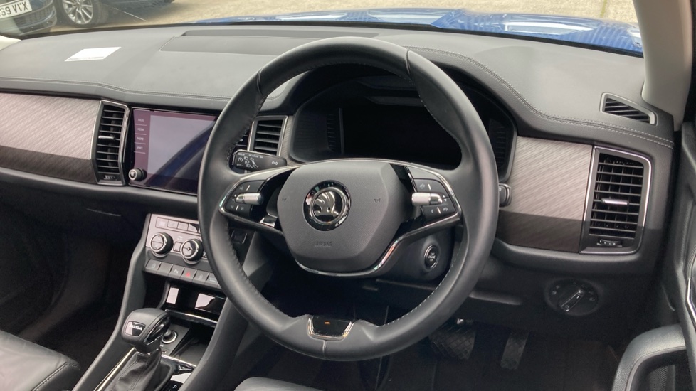 Skoda Kodiaq 1.5 TSI SE L Executive 5dr DSG [7 Seat] Petrol Estate - Image 10