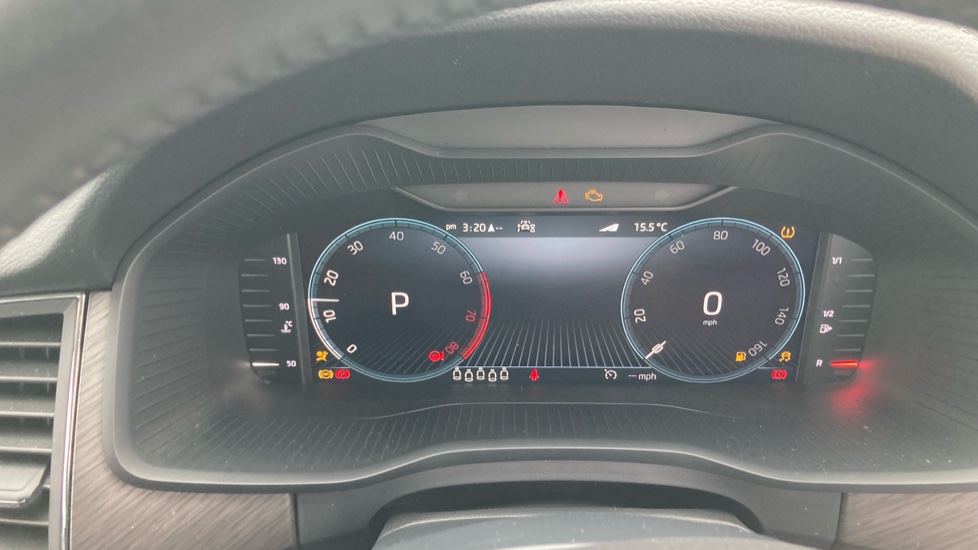 Skoda Kodiaq 1.5 TSI SE L Executive 5dr DSG [7 Seat] Petrol Estate - Image 11