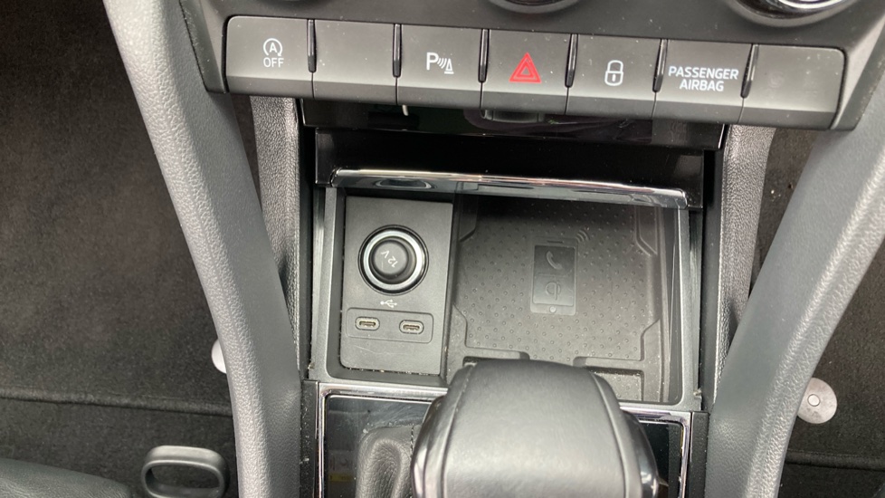Skoda Kodiaq 1.5 TSI SE L Executive 5dr DSG [7 Seat] Petrol Estate - Image 31
