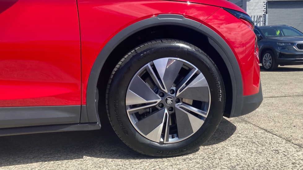 Skoda Elroq 210kW 85 Edition 82kWh 5dr Auto Electric Estate - Image 5