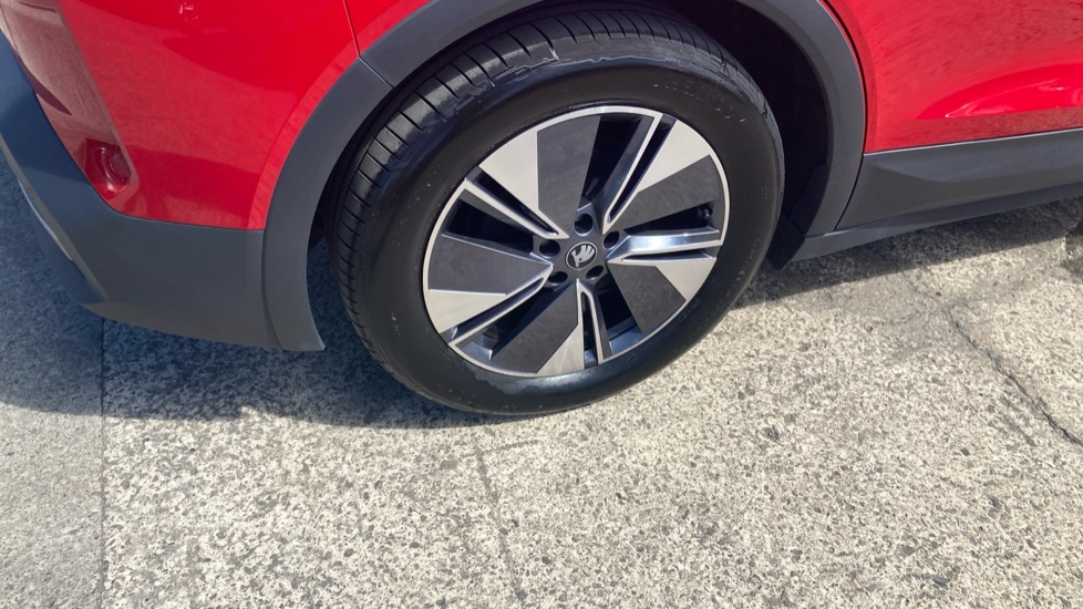 Skoda Elroq 210kW 85 Edition 82kWh 5dr Auto Electric Estate - Image 21