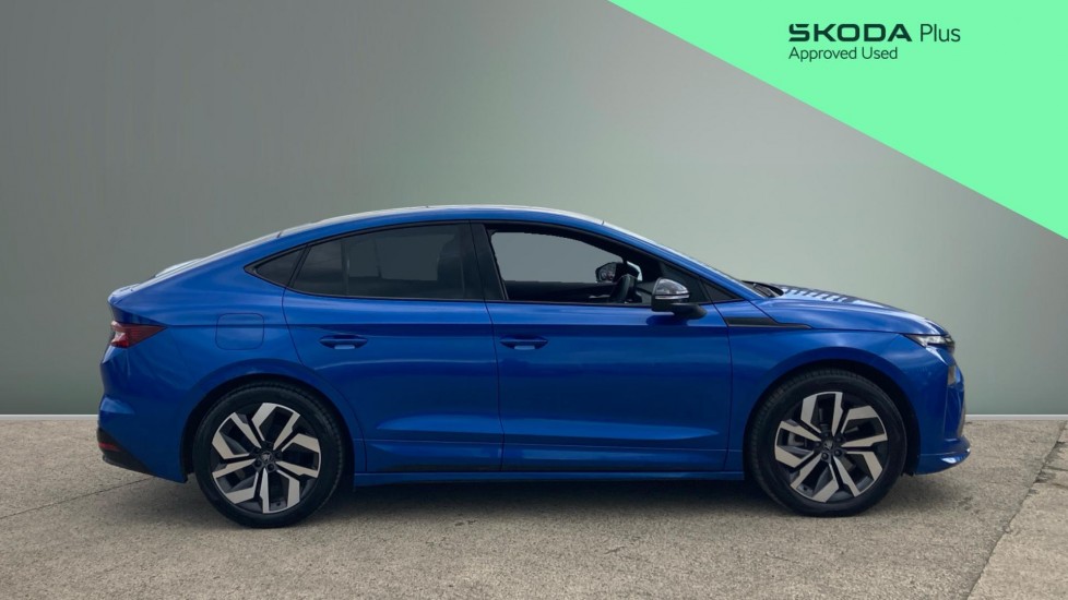 Skoda Enyaq 210kW 85x Sportline 82kWh 4x4 5dr Auto Electric - Image 4