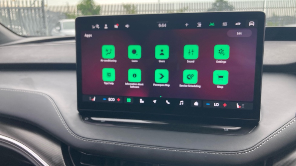 Skoda Enyaq 210kW 85x Sportline 82kWh 4x4 5dr Auto Electric - Image 35