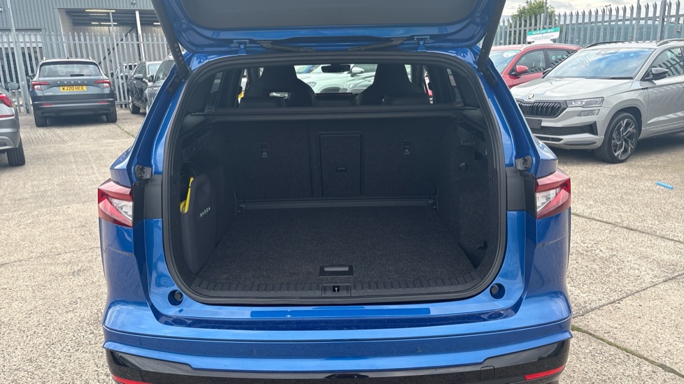 Skoda Enyaq 210kW 85 Sportline 82kWh 5dr Auto Electric Estate - Image 20