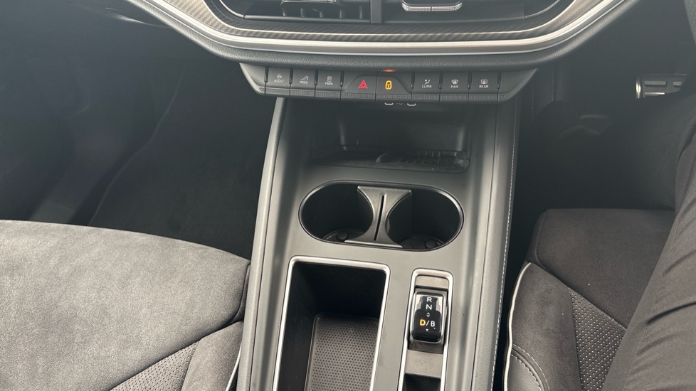 Skoda Enyaq 210kW 85 Sportline 82kWh 5dr Auto Electric Estate - Image 32