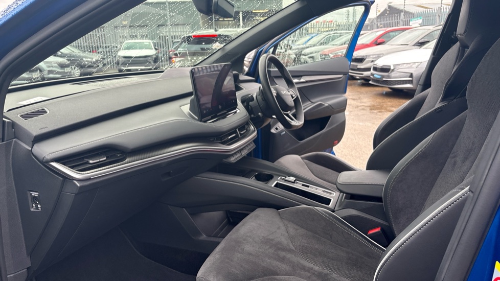 Skoda Enyaq 210kW 85 Sportline 82kWh 5dr Auto Electric Estate - Image 42