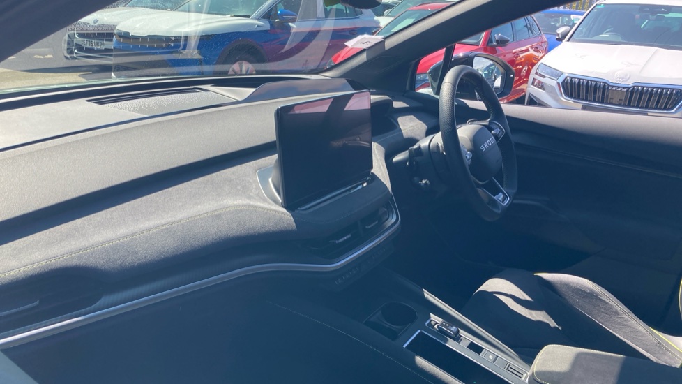 Skoda Elroq 250kW vRS 84kWh 4x4 5dr Auto Electric Estate - Image 2