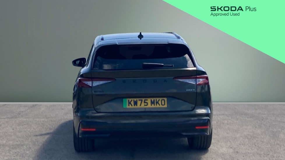 Skoda Enyaq 210kW 85x Sportline 82kWh 4x4 5dr Auto Electric Estate - Image 8