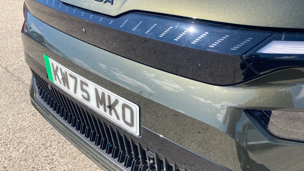 Skoda Enyaq 210kW 85x Sportline 82kWh 4x4 5dr Auto Electric Estate - Image 27