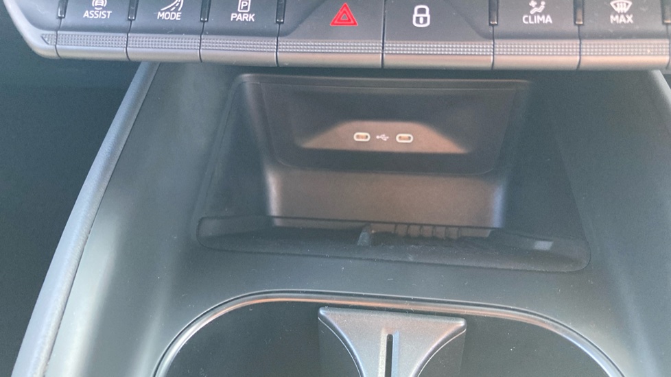 Skoda Enyaq 210kW 85x Sportline 82kWh 4x4 5dr Auto Electric Estate - Image 34
