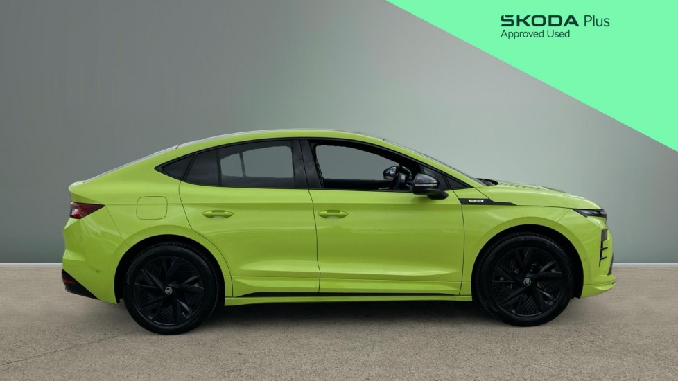 Skoda Enyaq 250kW vRS 84kWh 4x4 5dr Auto Electric - Image 4