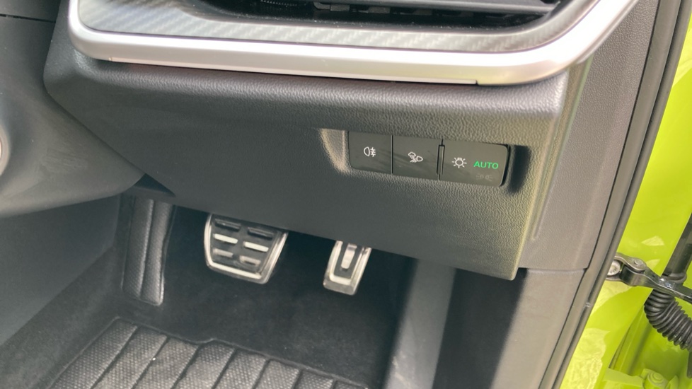 Skoda Enyaq 250kW vRS 84kWh 4x4 5dr Auto Electric - Image 36