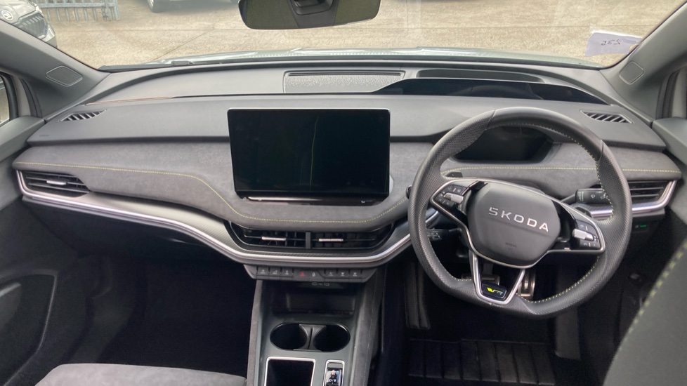 Skoda Enyaq 250kW vRS 84kWh 4x4 5dr Auto Electric - Image 9