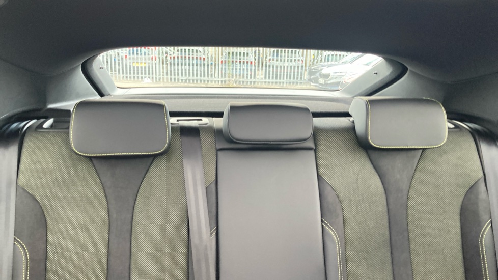 Skoda Enyaq 250kW vRS 84kWh 4x4 5dr Auto Electric - Image 16